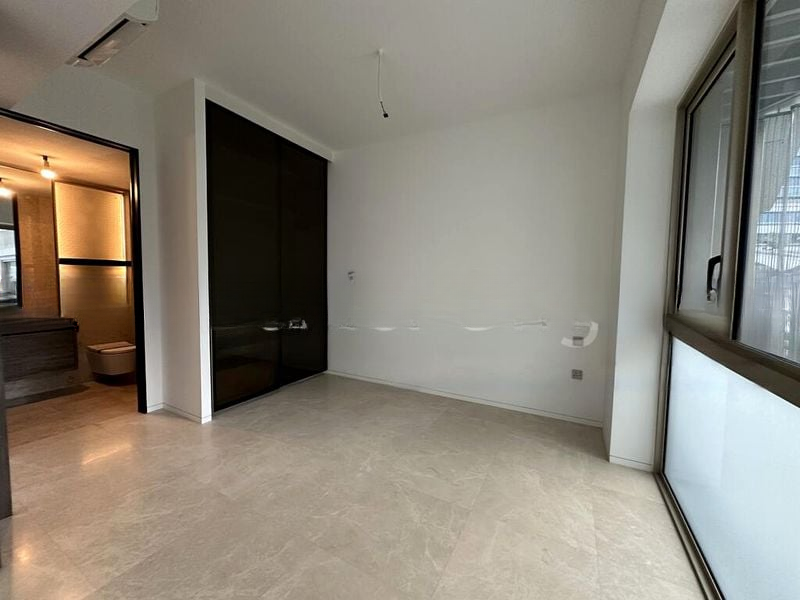 THE REEF AT KING'S DOCK 2