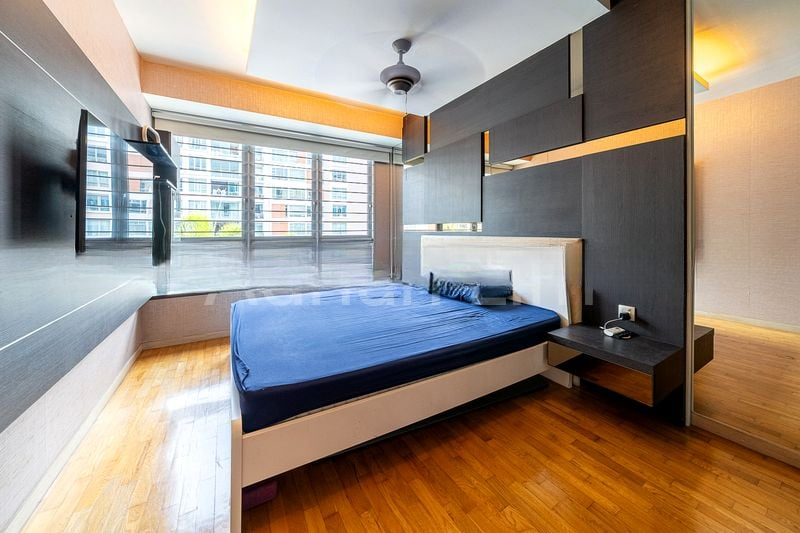 FERRARIA PARK CONDOMINIUM 10