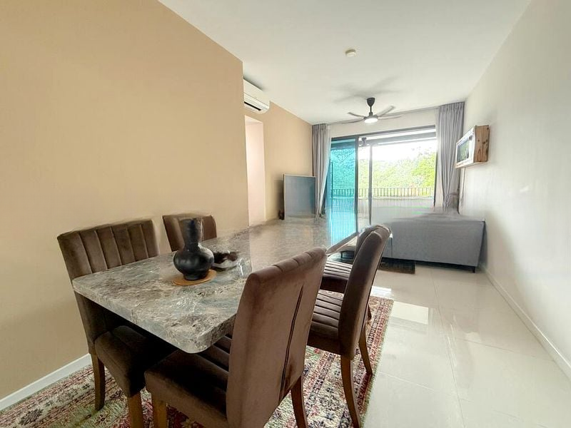 TREASURE AT TAMPINES 3