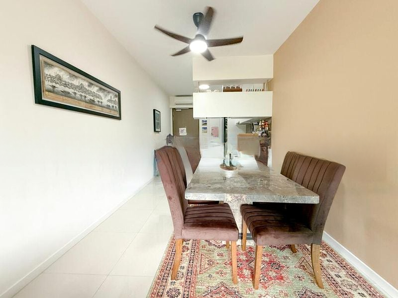 TREASURE AT TAMPINES 4