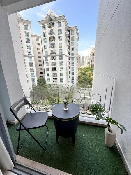 EMERALD PARK 8