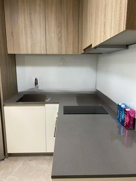 PARK PLACE RESIDENCES AT PLQ 7