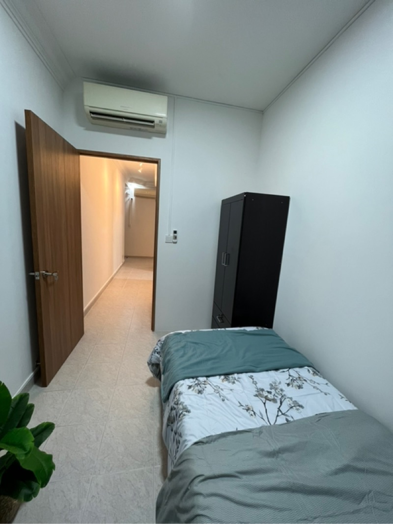 CENTRAL GREEN CONDOMINIUM 21