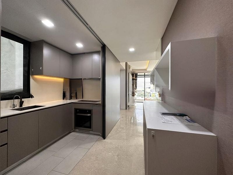 THE VENUE RESIDENCES 2