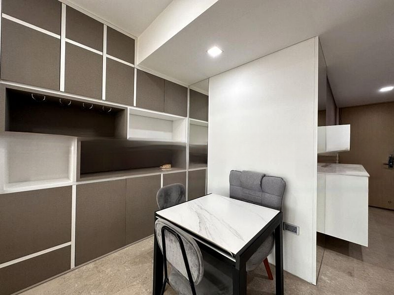 THE VENUE RESIDENCES 6