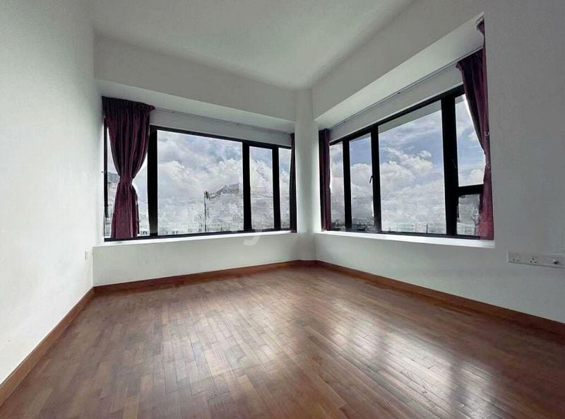 NV RESIDENCES 4