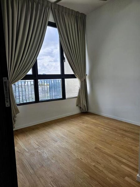 AVENUE SOUTH RESIDENCE 5