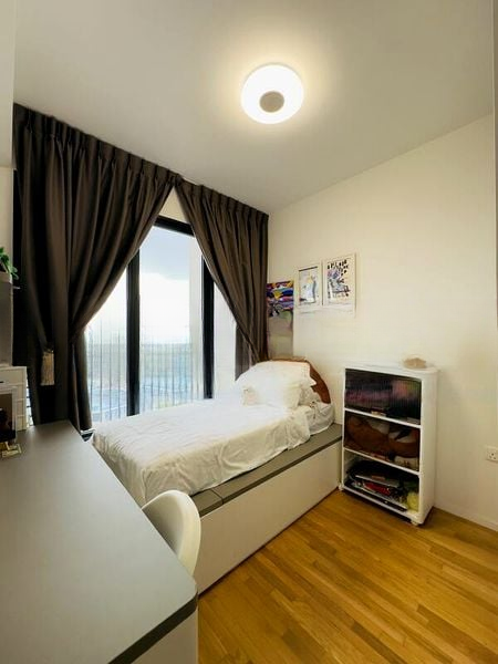 AVENUE SOUTH RESIDENCE 4