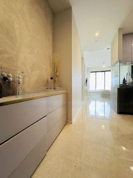 AVENUE SOUTH RESIDENCE 9