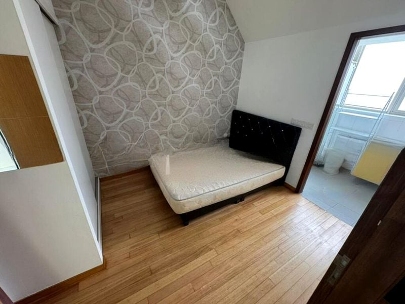 URBAN LOFTS 8
