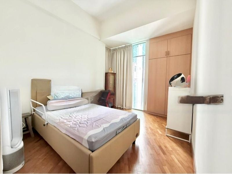 TANGLIN REGENCY 7