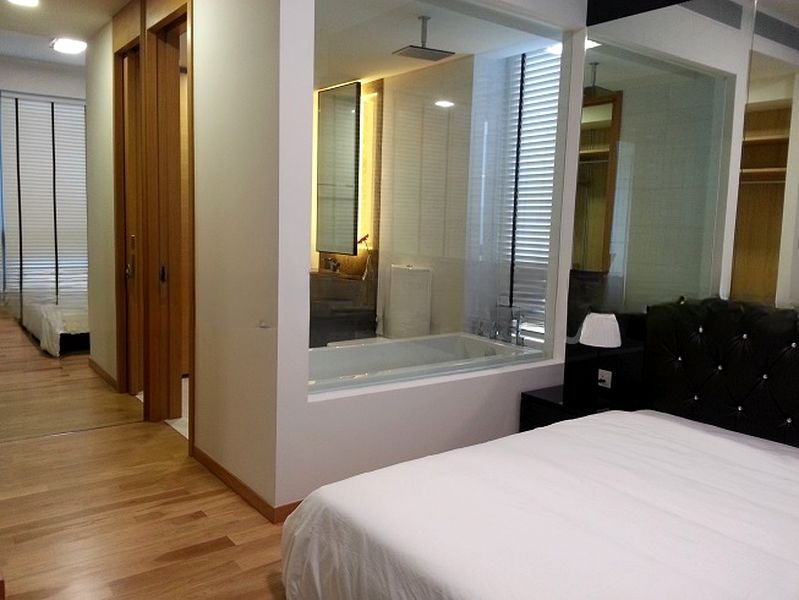 CONCOURSE SKYLINE 10