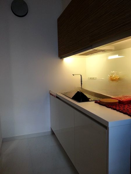 CONCOURSE SKYLINE 11