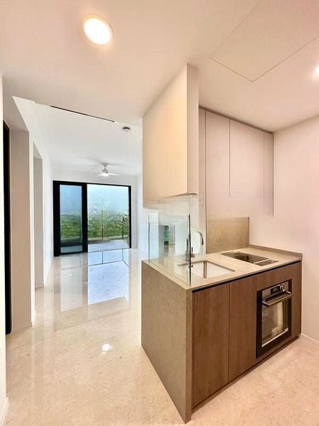 AVENUE SOUTH RESIDENCE 4