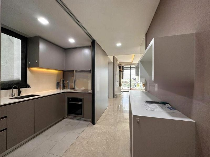 THE VENUE RESIDENCES 3