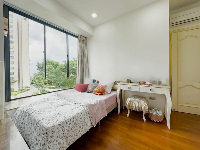 HAIG RESIDENCES 1