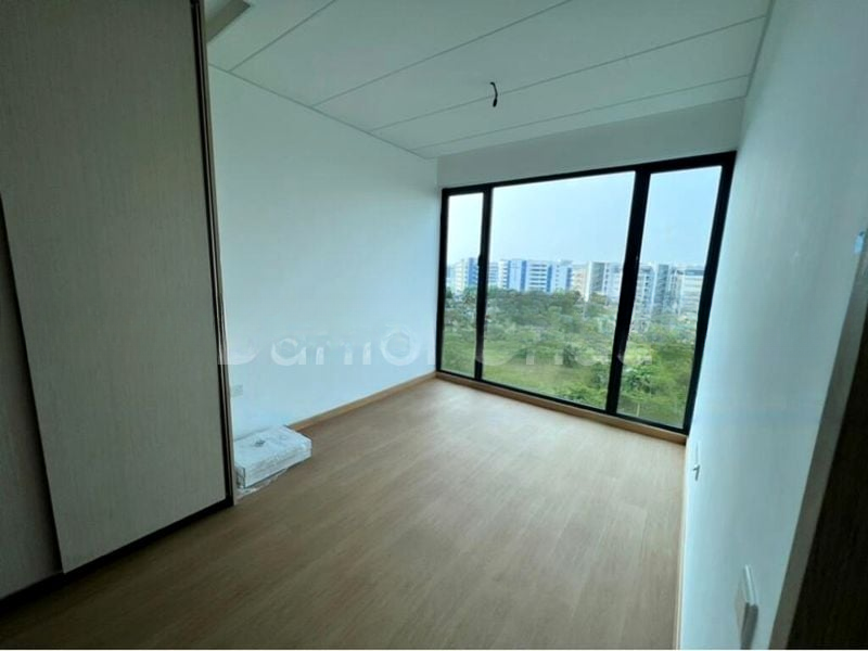 TREASURE AT TAMPINES 10