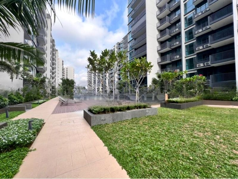 TREASURE AT TAMPINES 15