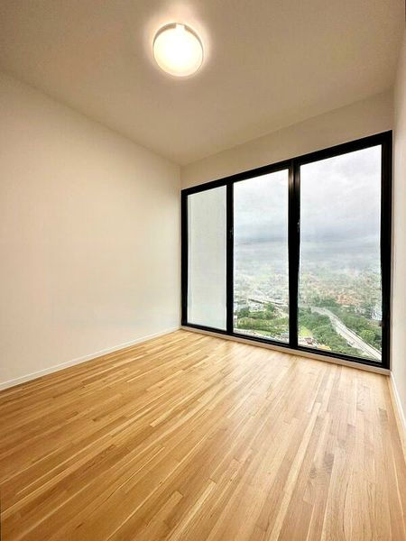 AVENUE SOUTH RESIDENCE 8