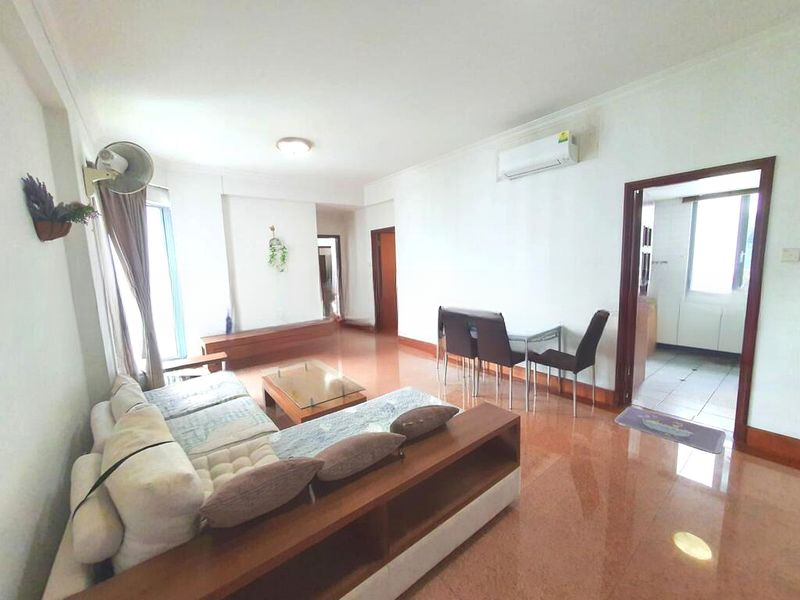SPRINGDALE CONDOMINIUM 13