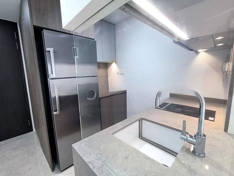 AVENUE SOUTH RESIDENCE 5