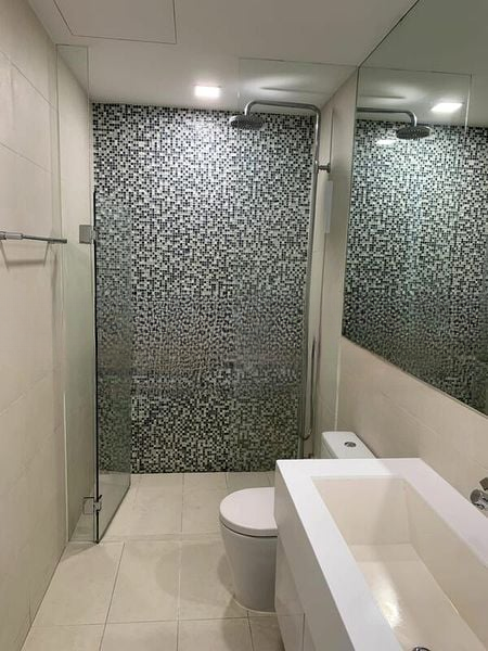 THE ROCHESTER RESIDENCES 2