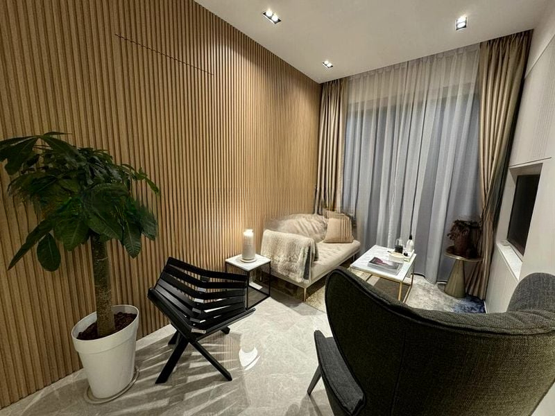 STIRLING RESIDENCES 11