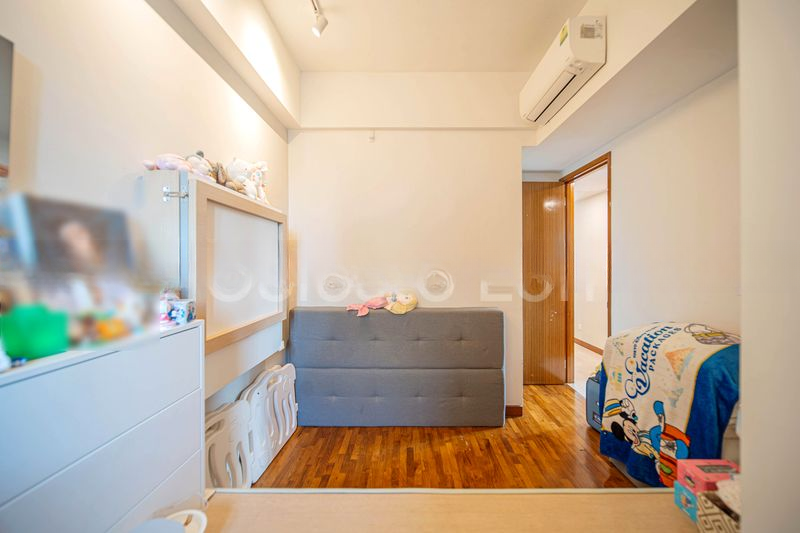 SUITES TWENTY-TWO 8