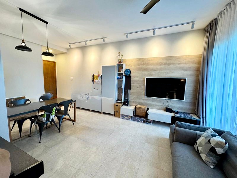 SUITES TWENTY-TWO 2