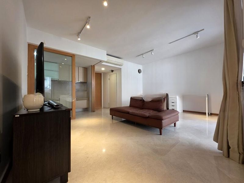 8 @ MOUNT SOPHIA 7