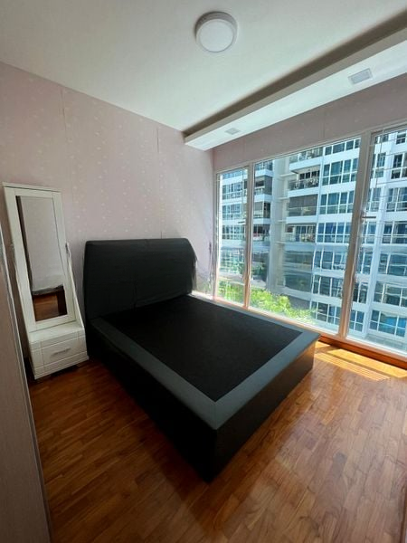 THE TAMPINES TRILLIANT 4