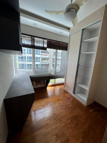 THE TAMPINES TRILLIANT 3