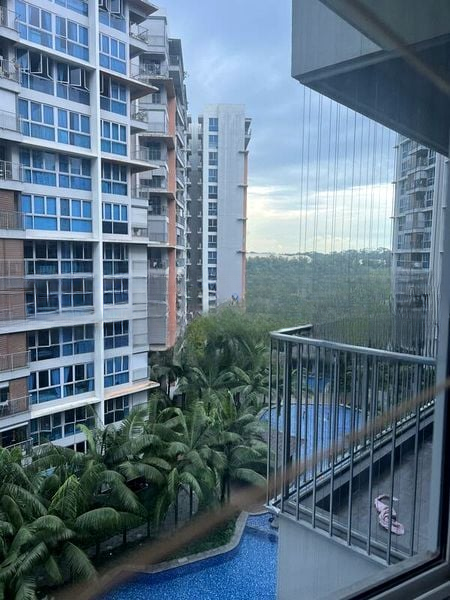 Q BAY RESIDENCES 2