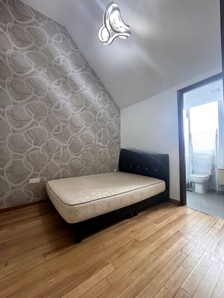 URBAN LOFTS 11