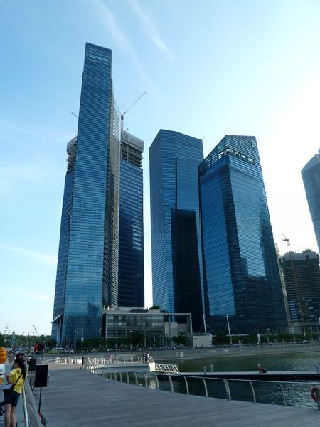 MARINA BAY RESIDENCES 1
