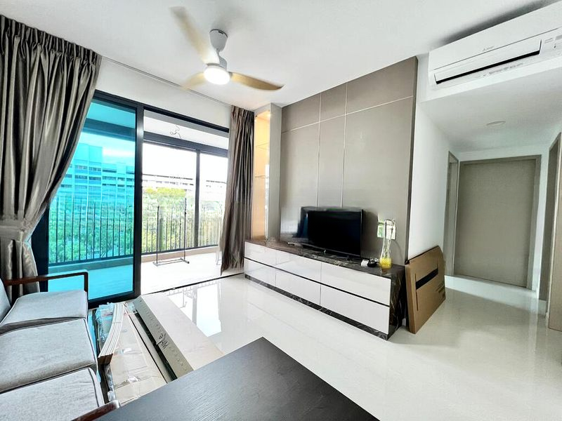 TREASURE AT TAMPINES 5