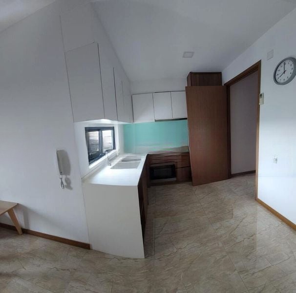 KINGSFORD WATERBAY 8