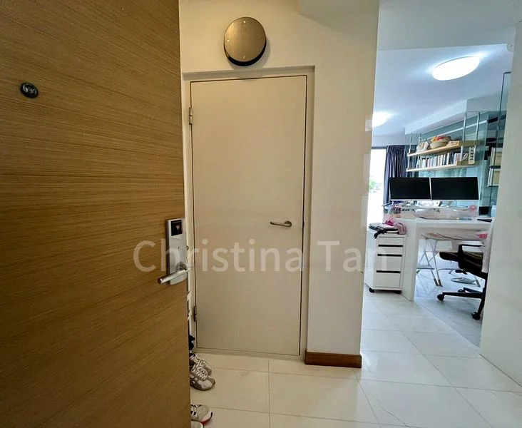 THE SHORE RESIDENCES 2