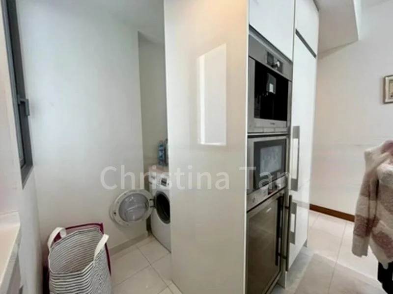 THE SHORE RESIDENCES 4