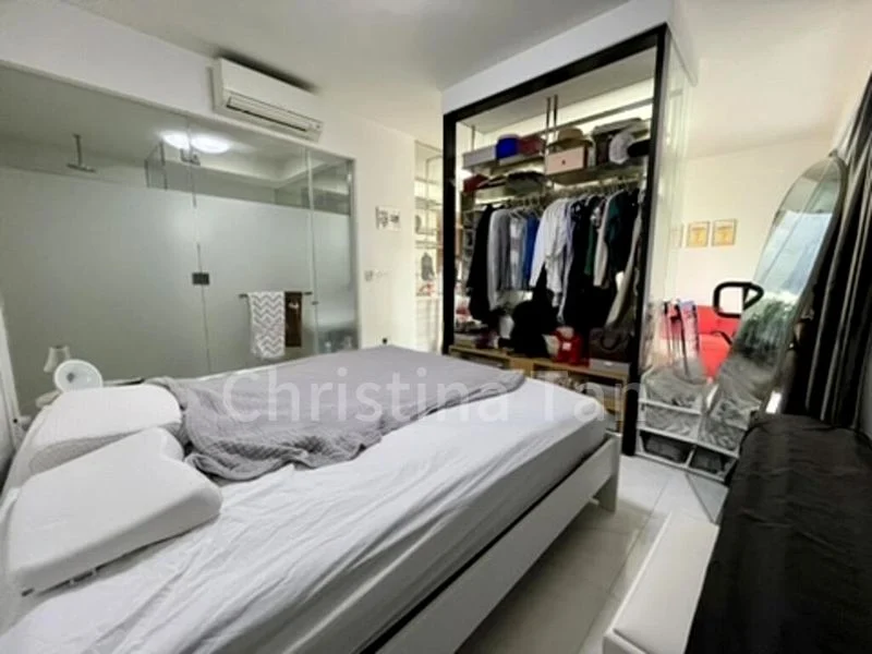 THE SHORE RESIDENCES 9