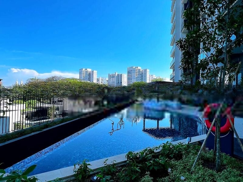 AVENUE SOUTH RESIDENCE 13