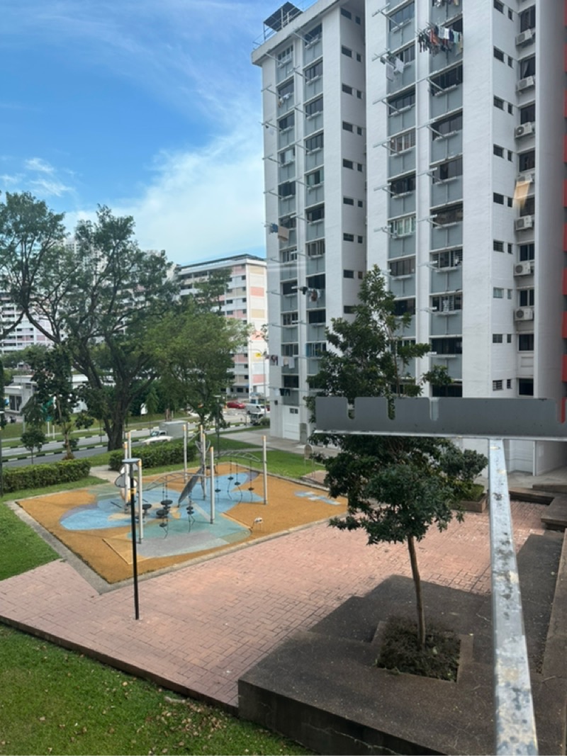 CLEMENTI AVE 2 44