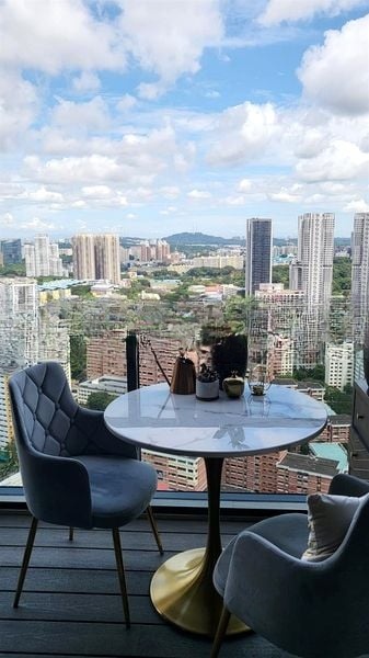 STIRLING RESIDENCES 2