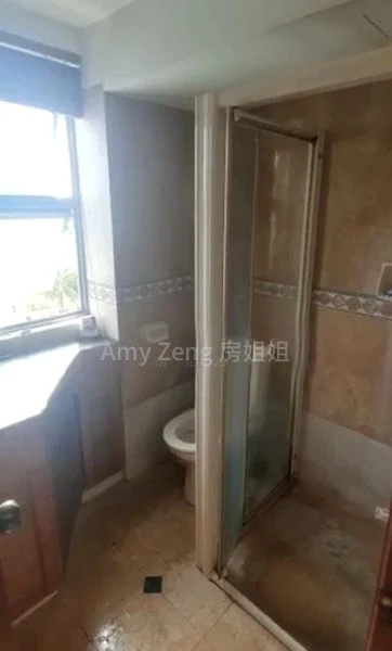 AQUARIUS BY THE PARK 2