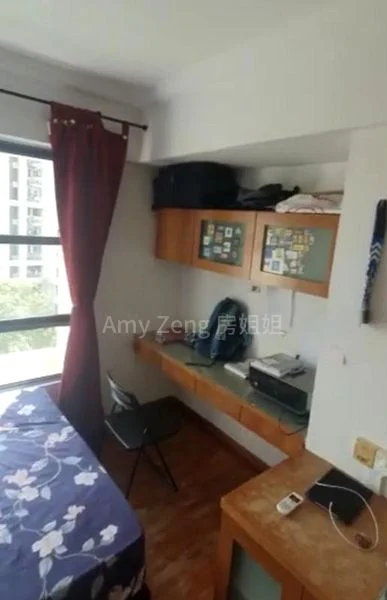 AQUARIUS BY THE PARK 5