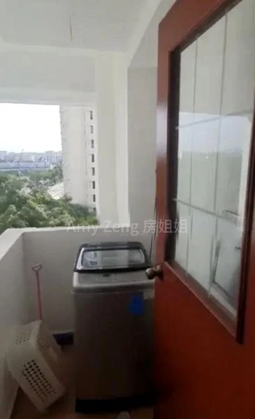 AQUARIUS BY THE PARK 6