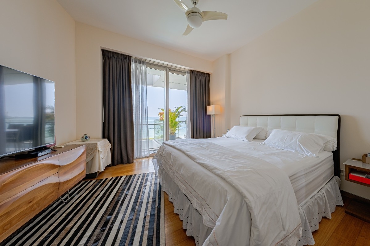 THE COAST AT SENTOSA COVE 23