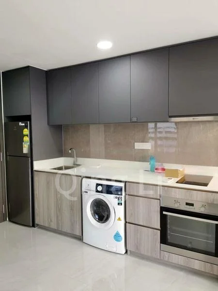 RIVERFRONT RESIDENCES 6