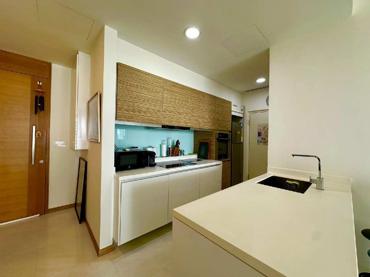 CONCOURSE SKYLINE 14