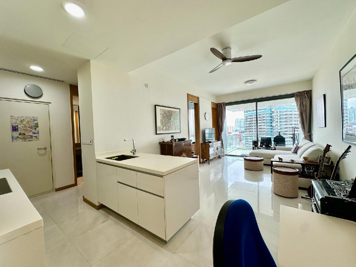 CONCOURSE SKYLINE 10